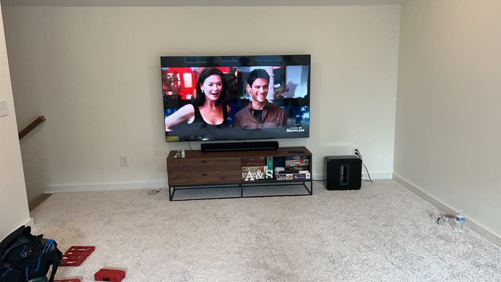 How to Mount a 75-Inch Samsung U8000H